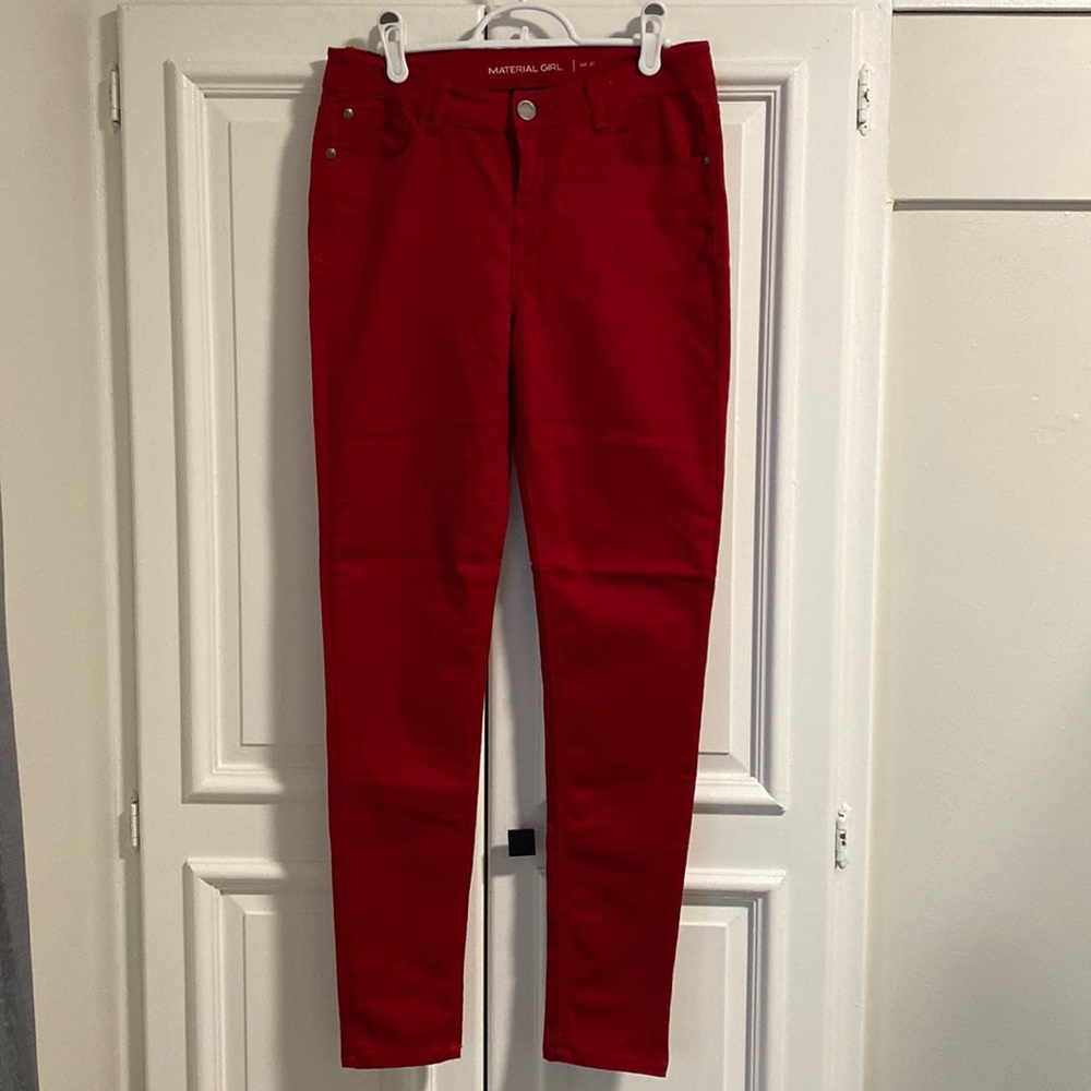 Red jeans (brand new)